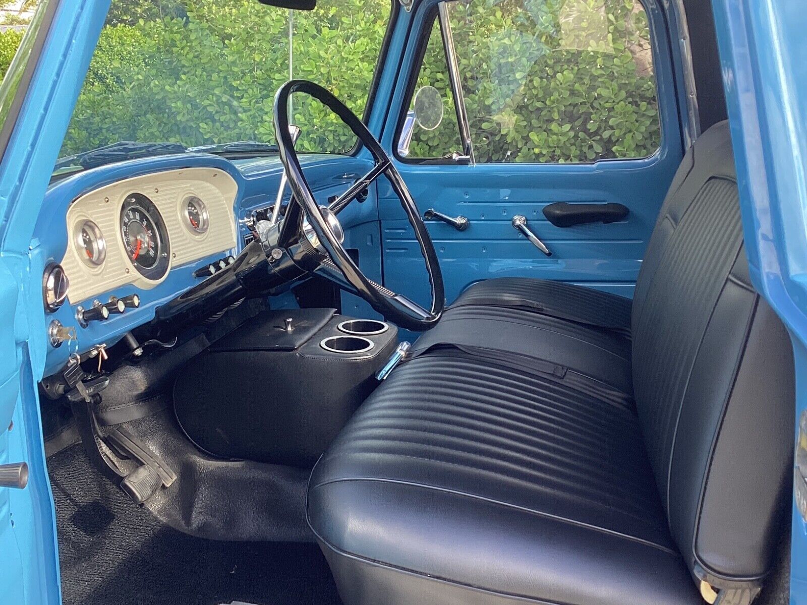 Ford-F-100-1965-17