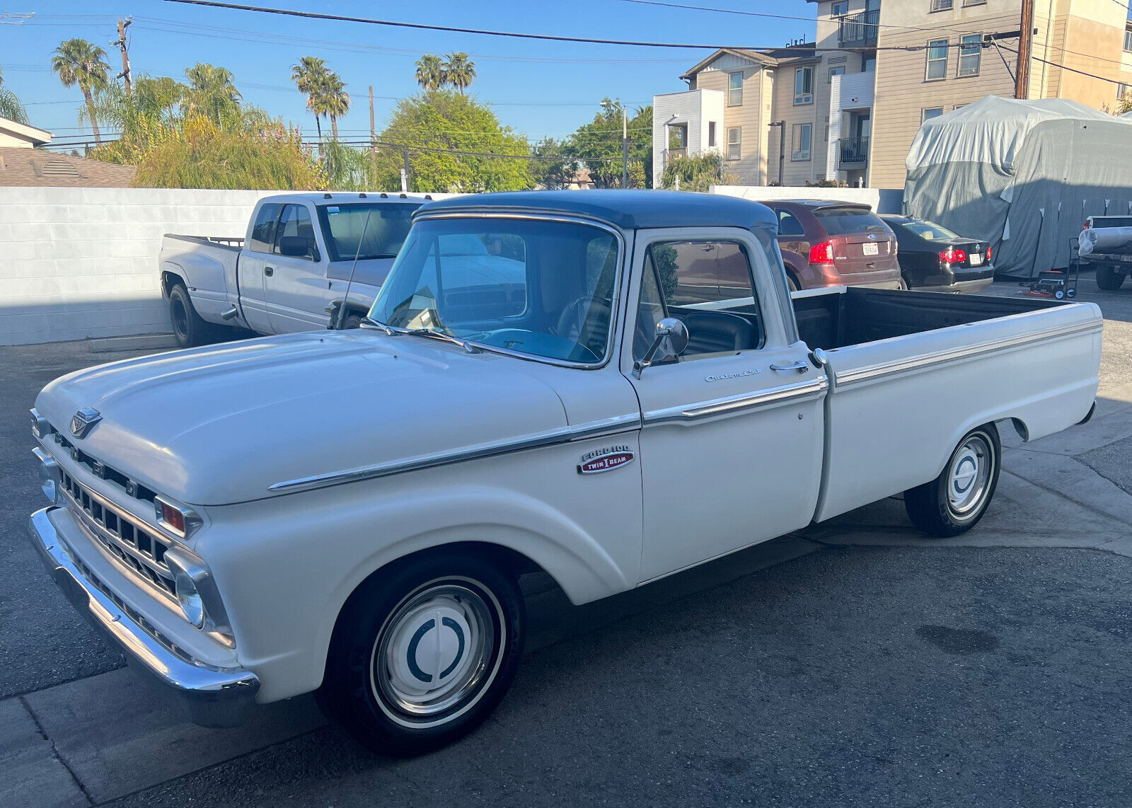 Ford F-100 1965 Standard Cab Pickup