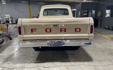 Ford-F-100-1966-4