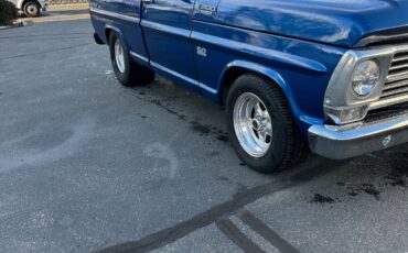 Ford-F-100-1968-Pickup-Truck-1