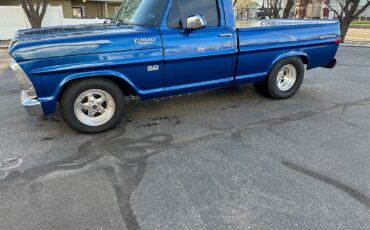 Ford-F-100-1968-Pickup-Truck