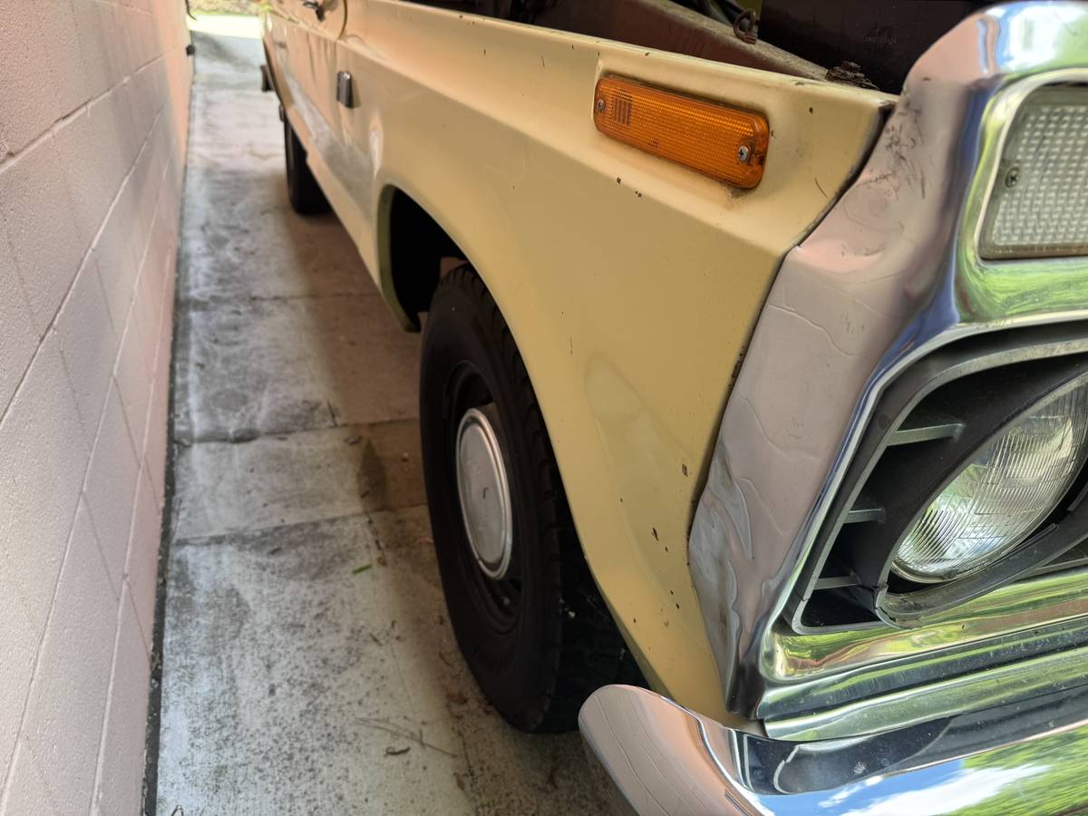 Ford-F-100-1973-yellow-22