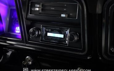 Ford-F-100-1975-Pickup-Truck-37