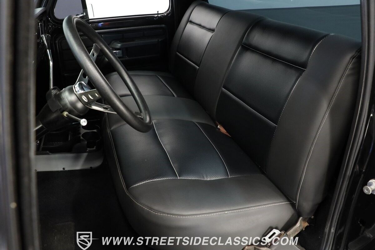 Ford-F-100-1975-Pickup-Truck-39
