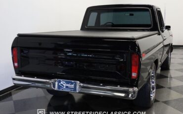 Ford-F-100-1975-Pickup-Truck-9