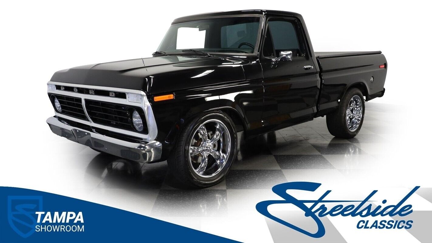 Ford-F-100-1975-Pickup-Truck