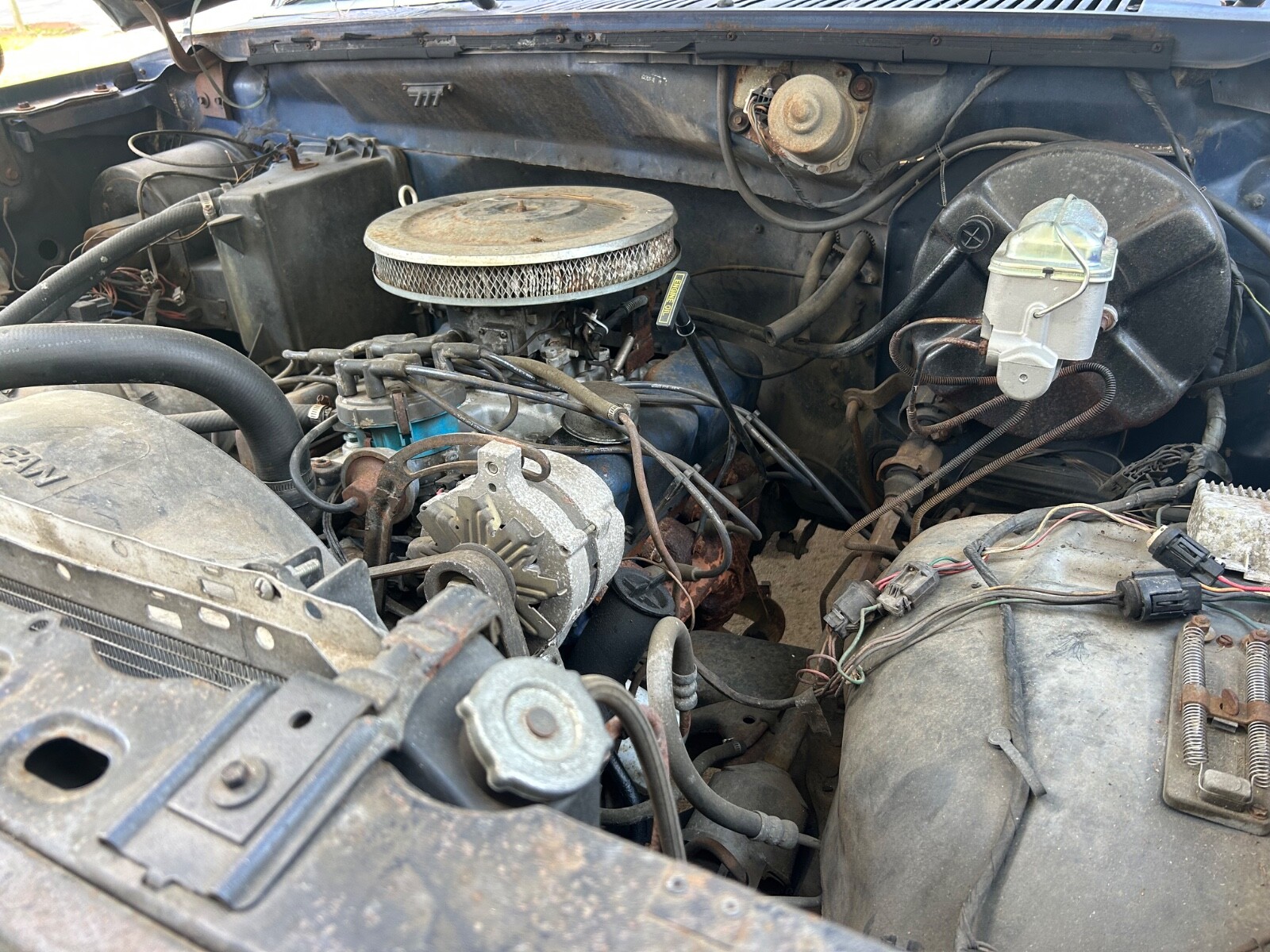 Ford-F-100-1981-Standard-Cab-Pickup-10
