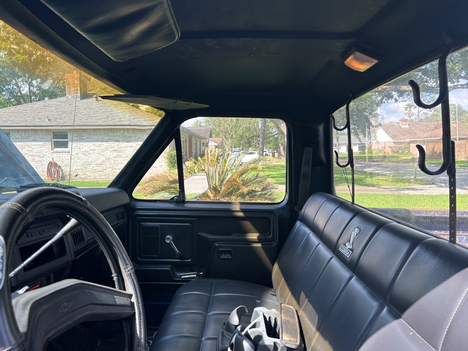 Ford-F-100-1981-Standard-Cab-Pickup-8