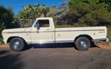 Ford-F-150-1976-Standard-Cab-Pickup-1
