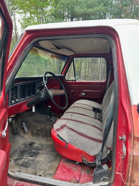 Ford-F-150-1977-Standard-Cab-Pickup-9