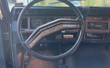 Ford-F-150-1985-Standard-Cab-Pickup-11
