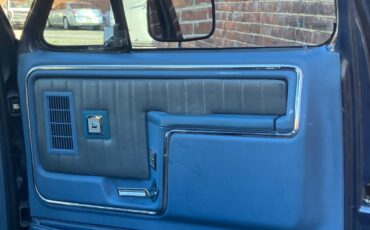 Ford-F-150-1985-Standard-Cab-Pickup-8