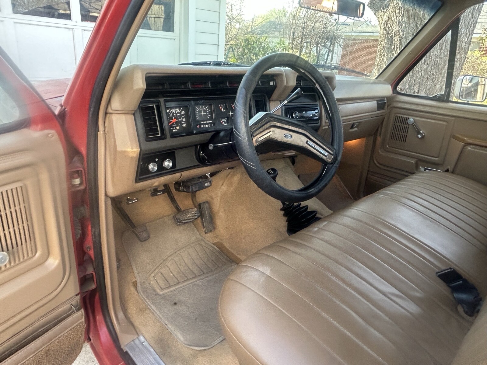 Ford-F-150-1986-23