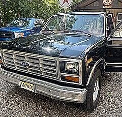 Ford-F-150-1986-XLT-12