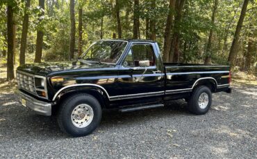 Ford-F-150-1986-XLT-2