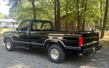 Ford-F-150-1986-XLT-3