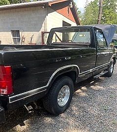 Ford-F-150-1986-XLT-5