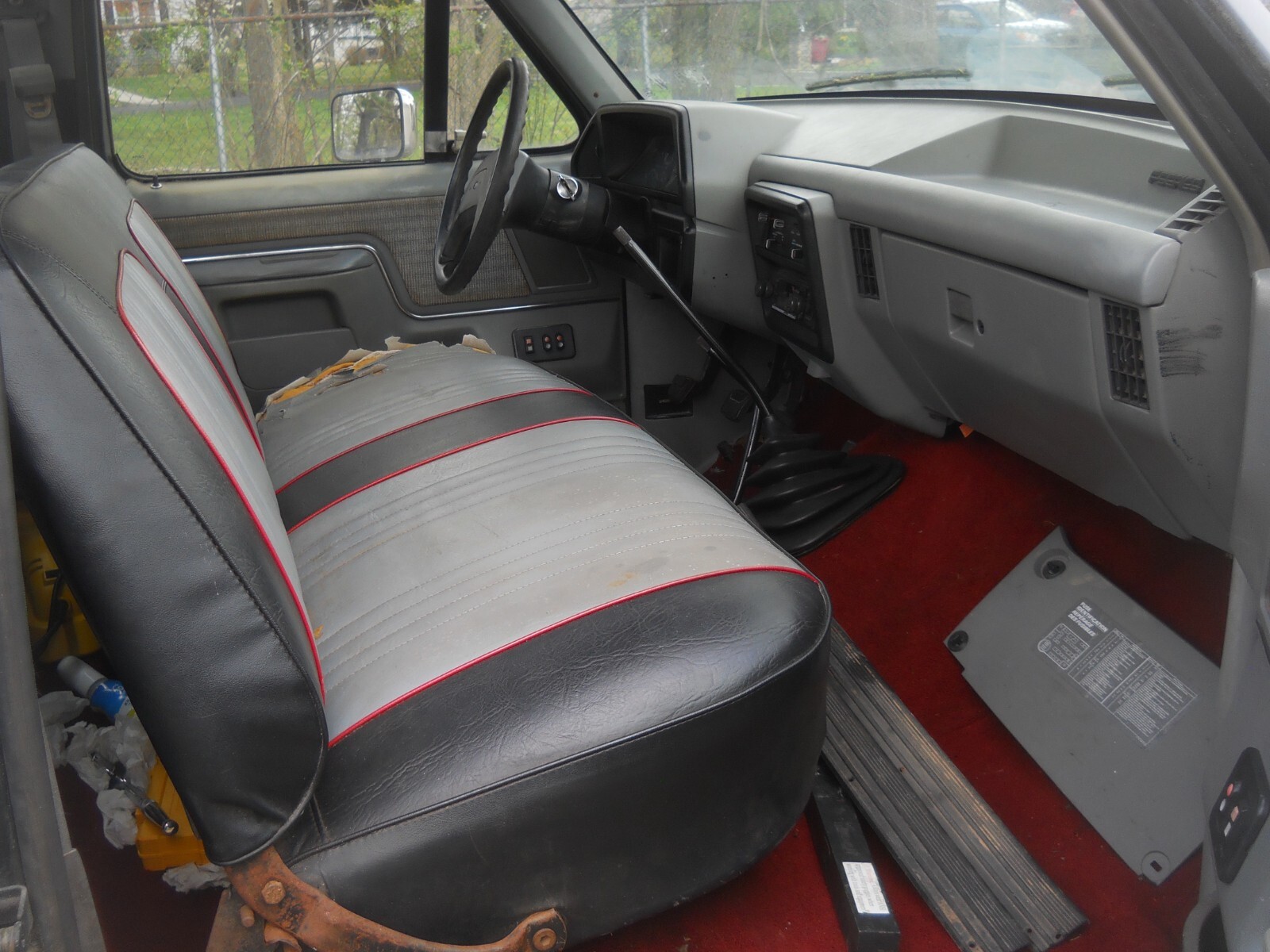Ford-F-150-1987-Standard-Cab-Pickup-17
