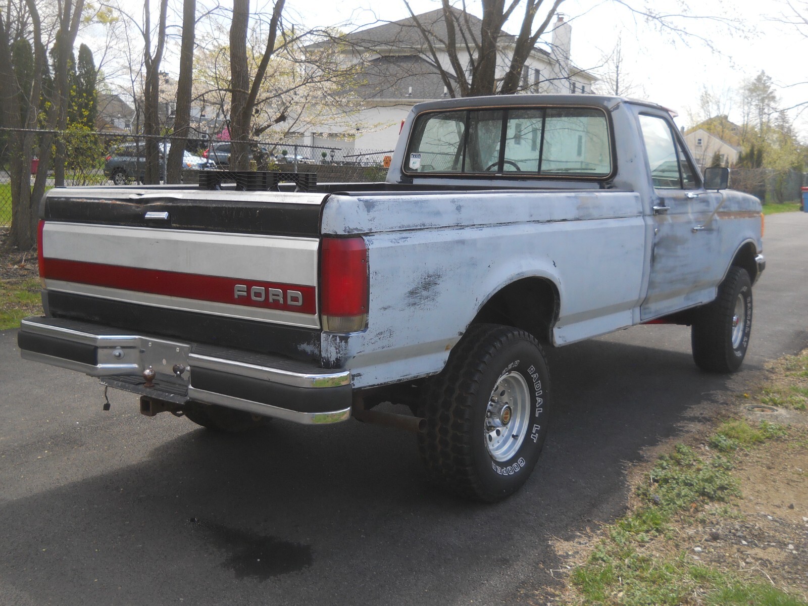 Ford-F-150-1987-Standard-Cab-Pickup-4