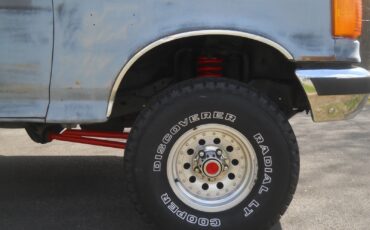 Ford-F-150-1987-Standard-Cab-Pickup-5