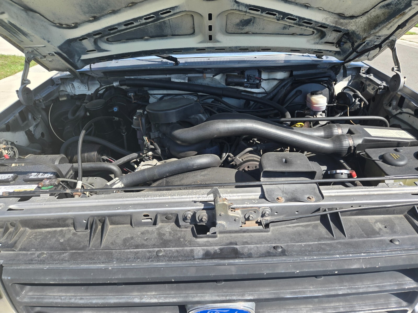 Ford-F-150-1988-Standard-Cab-Pickup-10