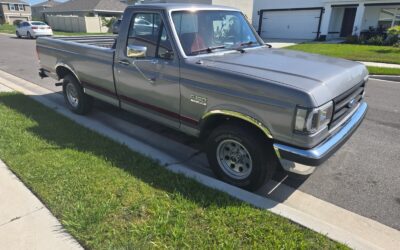 Ford F-150 1988 Standard Cab Pickup