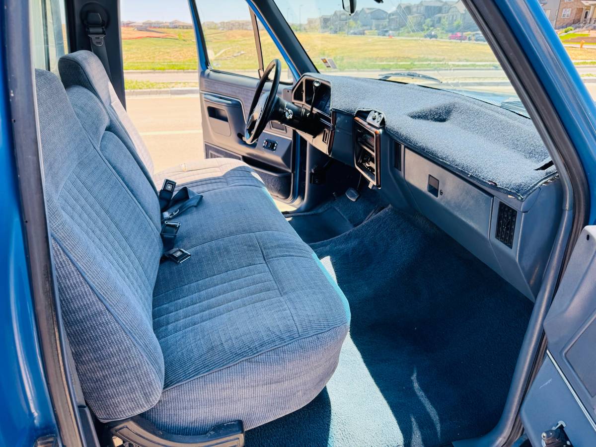 Ford-F-150-1990-blue-11