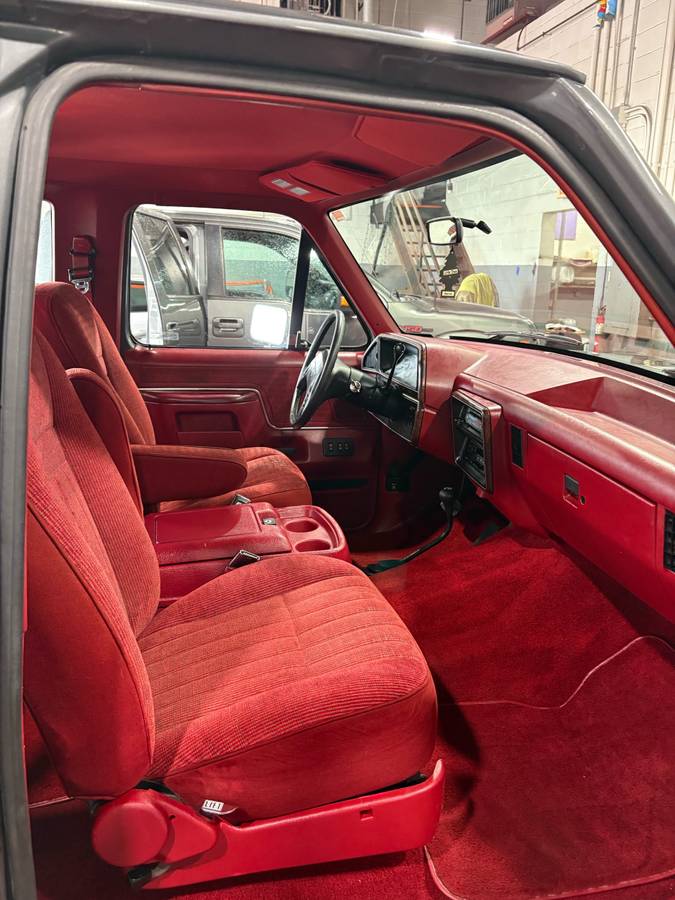 Ford-F-150-1990-grey-3