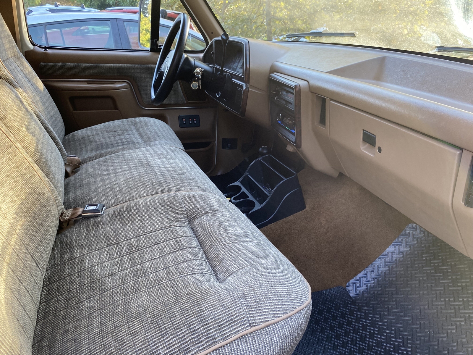 Ford-F-150-1991-Standard-Cab-Pickup-15