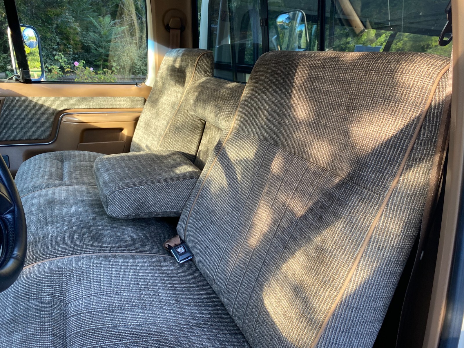 Ford-F-150-1991-Standard-Cab-Pickup-2
