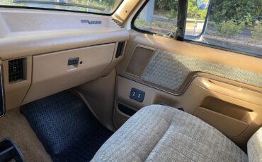 Ford-F-150-1991-Standard-Cab-Pickup-9