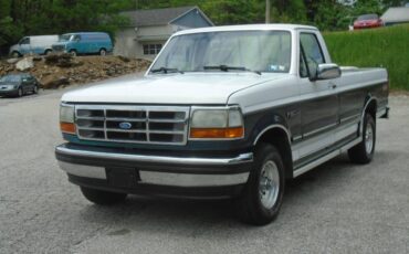 Ford F-150  1993 green