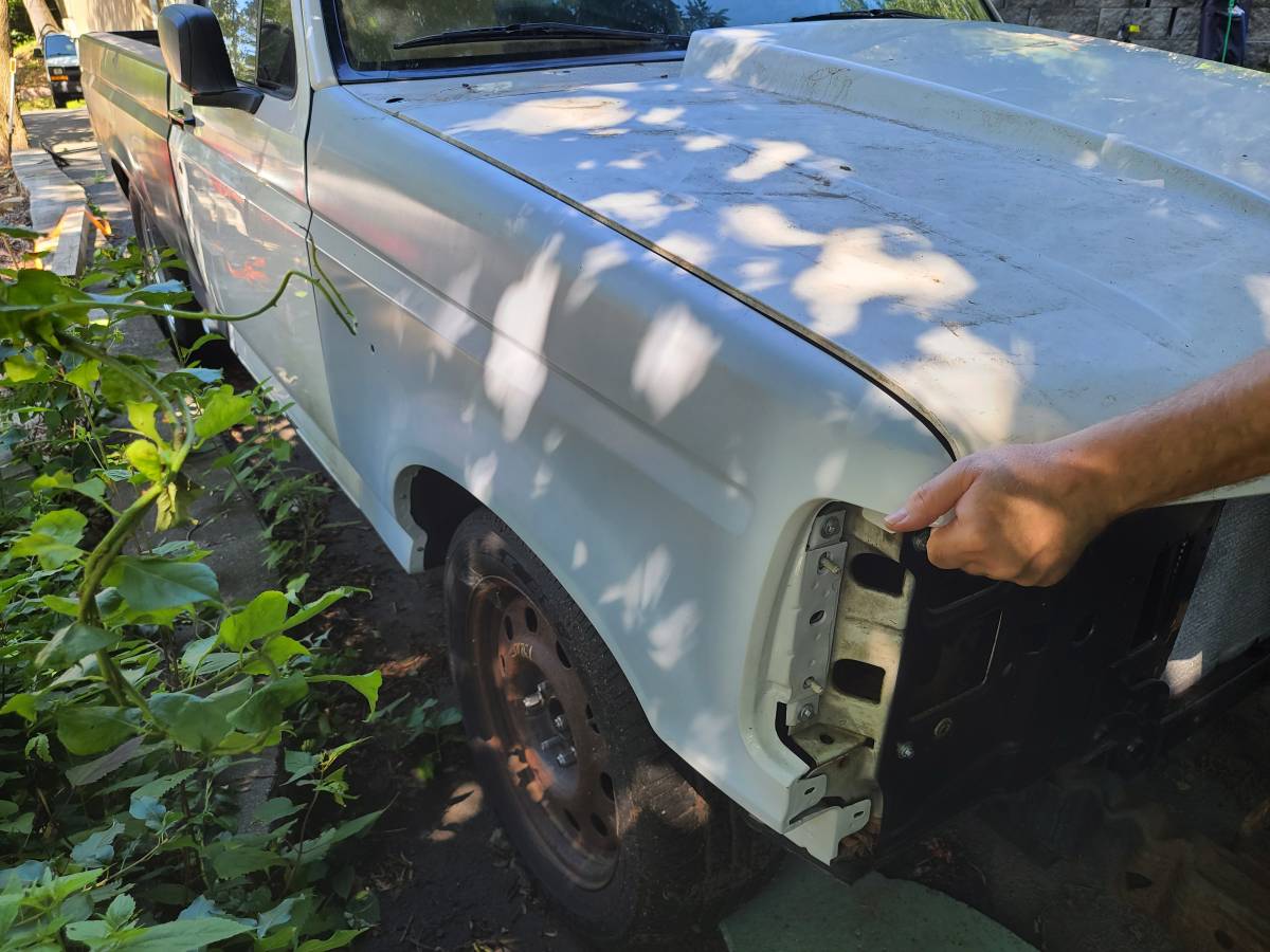 Ford-F-150-xlt-lighting-1995-white-15