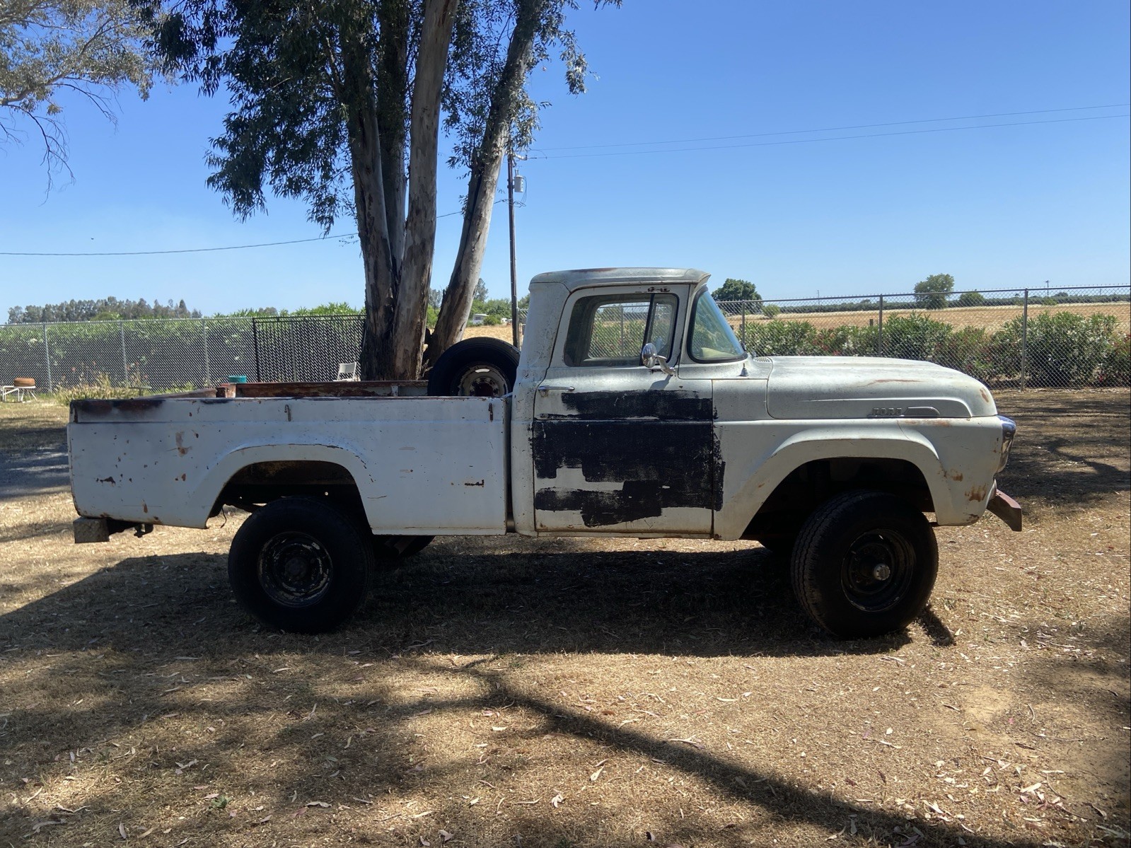 Ford-F-250-1957-3