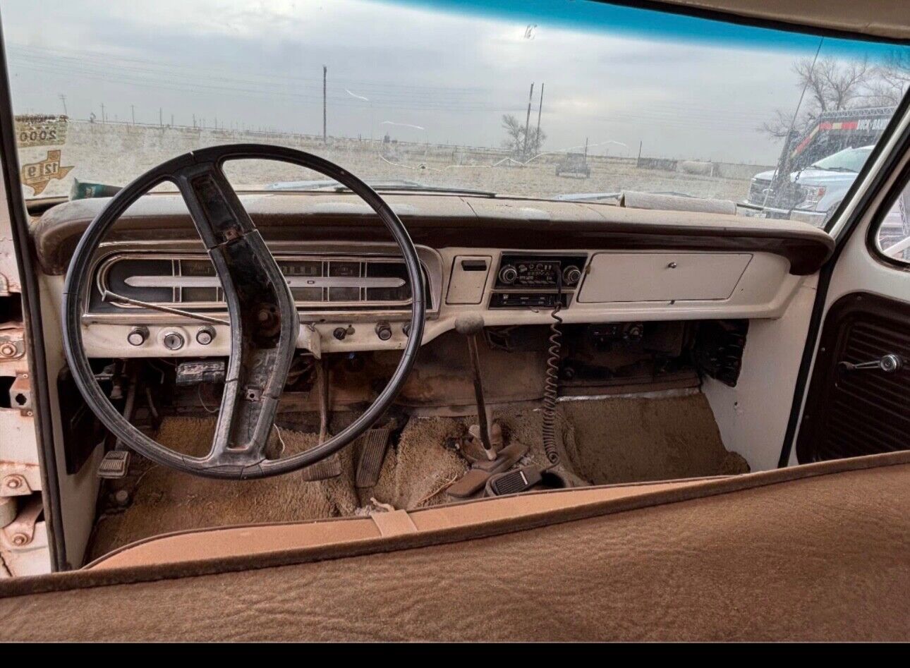 Ford-F-250-1970-Crew-Cab-Pickup-16