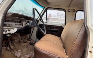 Ford-F-250-1970-Crew-Cab-Pickup-17