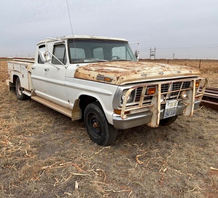 Ford-F-250-1970-Crew-Cab-Pickup-2