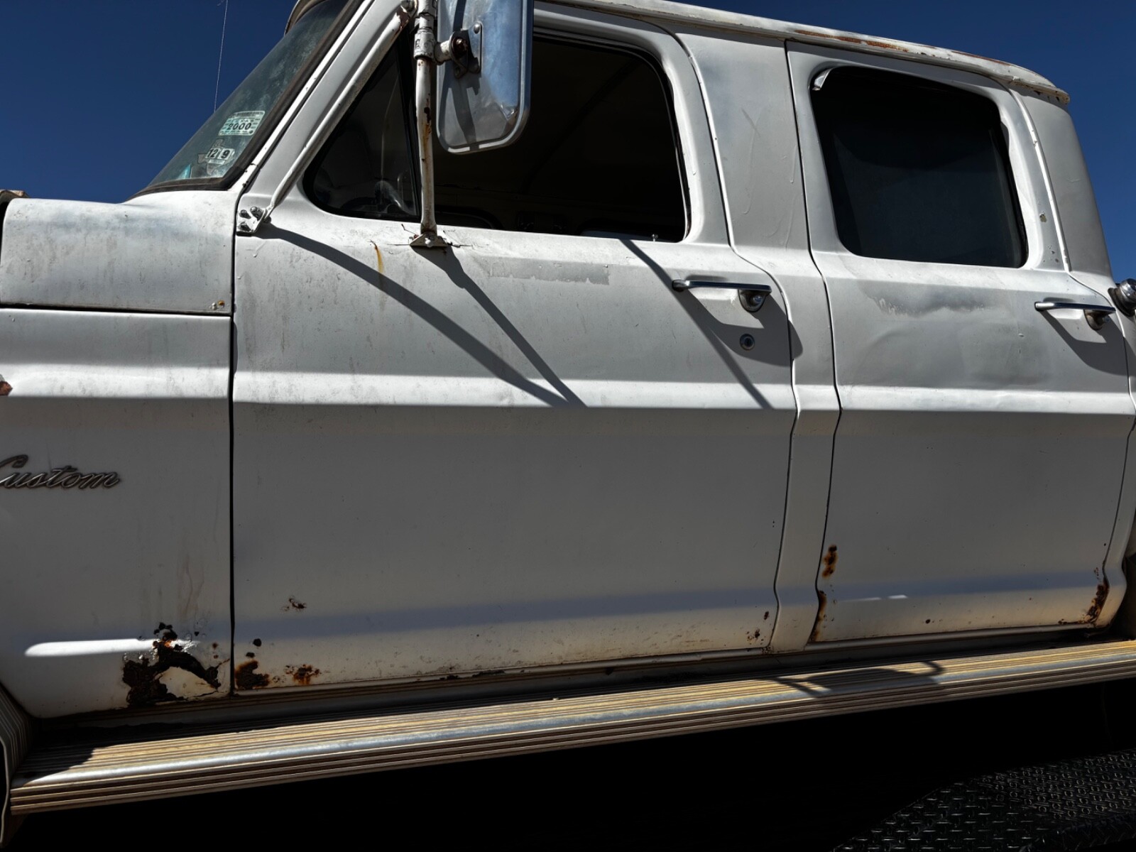 Ford-F-250-1970-Crew-Cab-Pickup-21