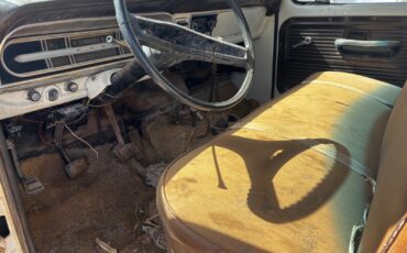 Ford-F-250-1970-Crew-Cab-Pickup-22