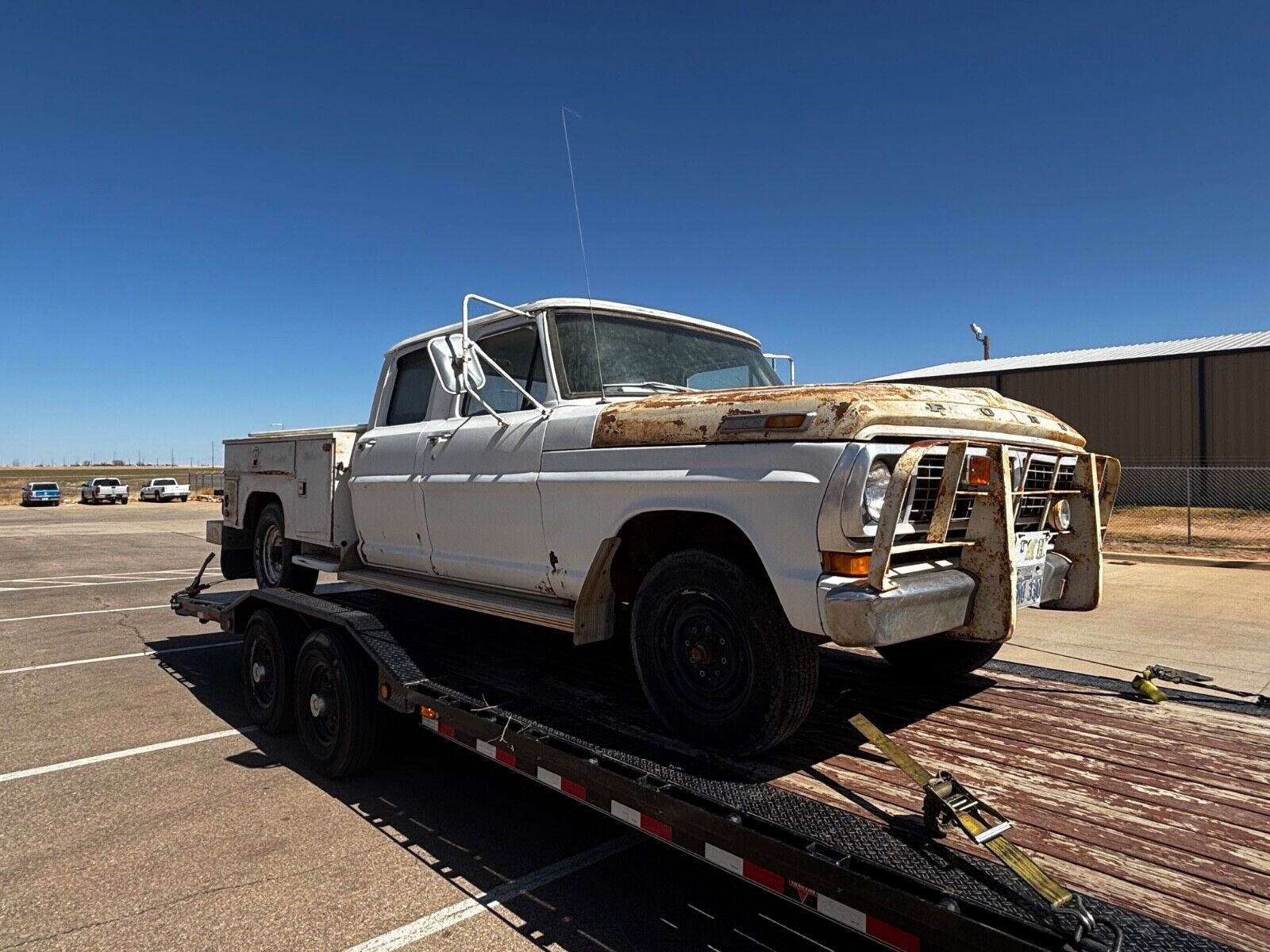 Ford-F-250-1970-Crew-Cab-Pickup-25