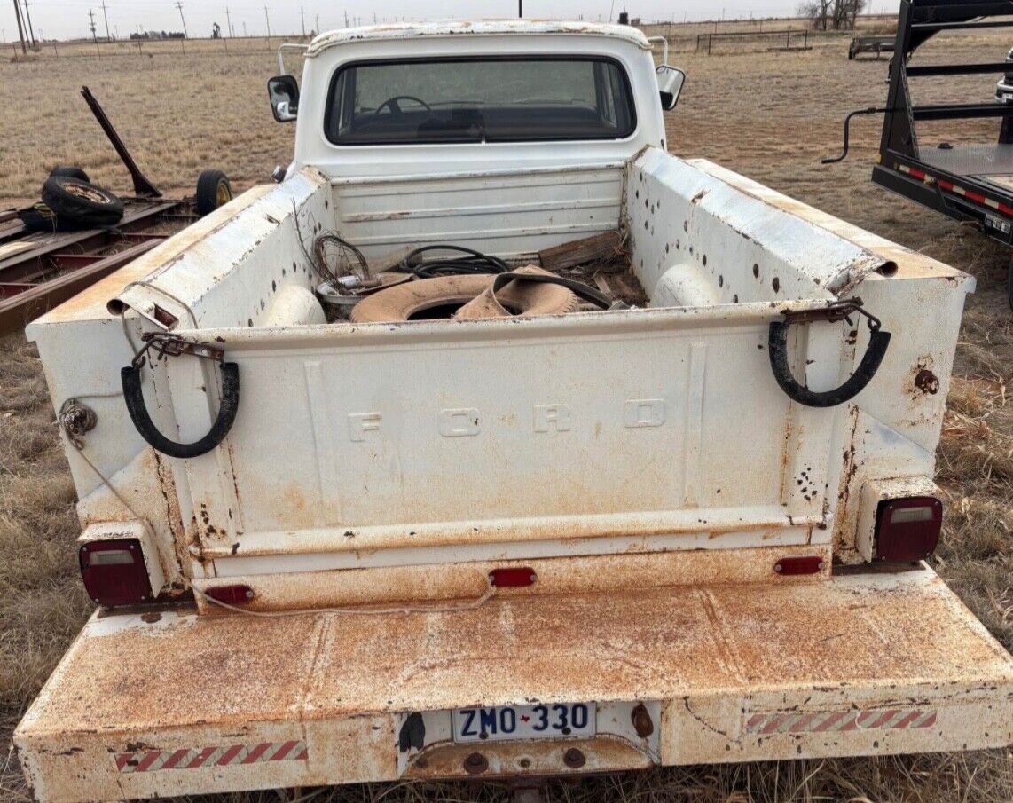 Ford-F-250-1970-Crew-Cab-Pickup-4