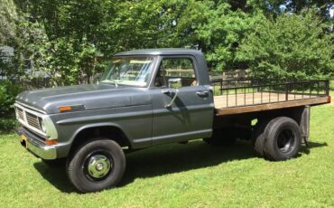 Ford-F-250-1970-grey-1