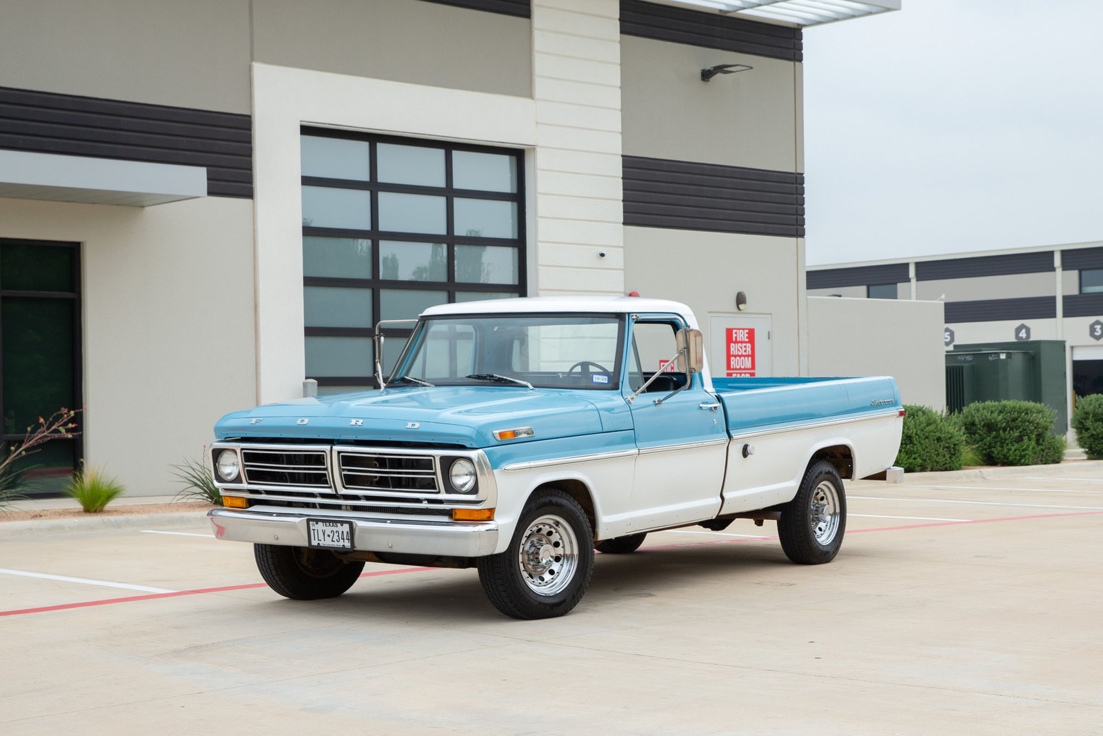 Ford-F-250-1972-Other-1