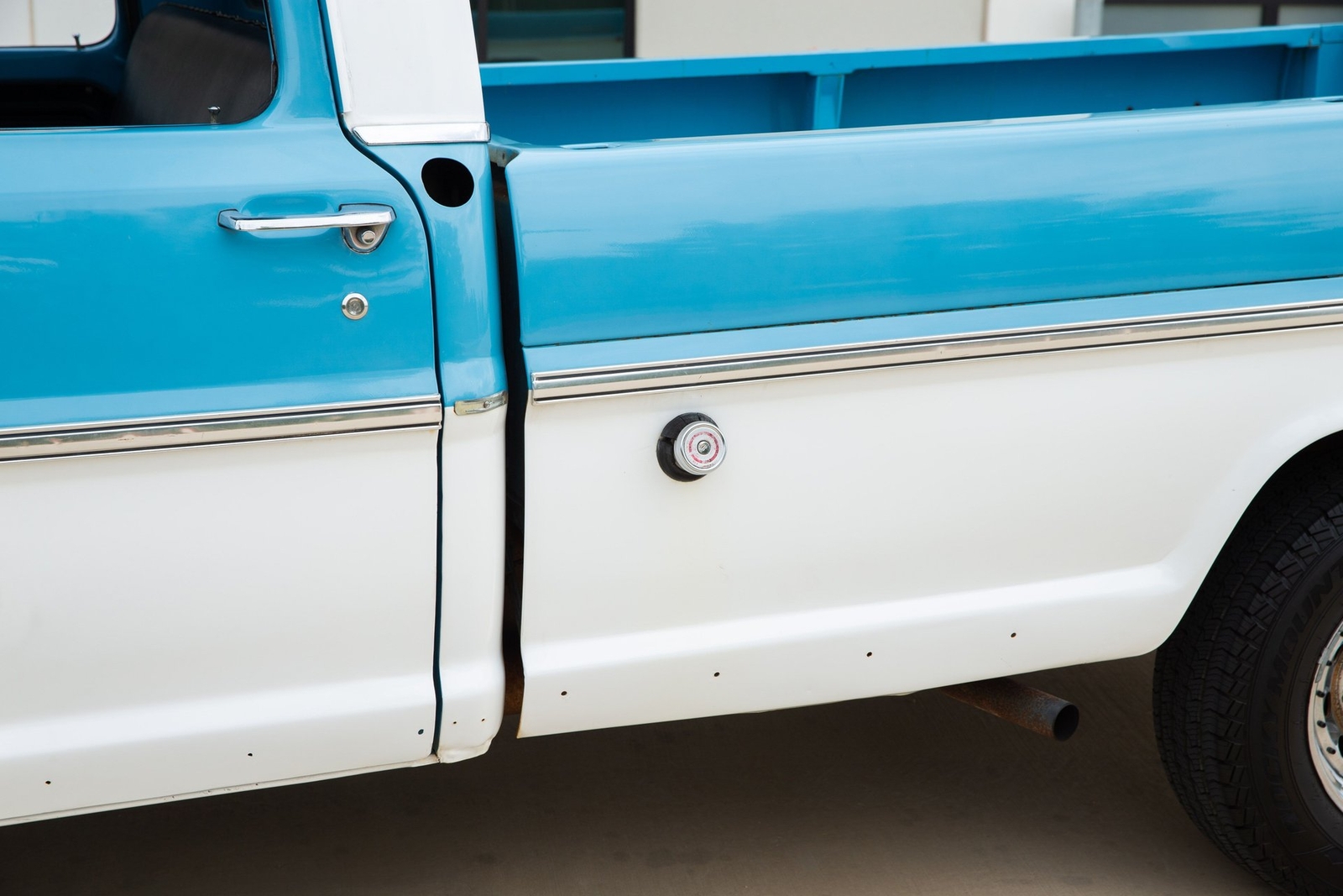 Ford-F-250-1972-Other-23