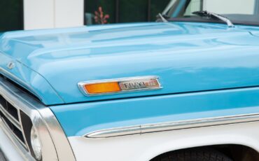 Ford-F-250-1972-Other-9