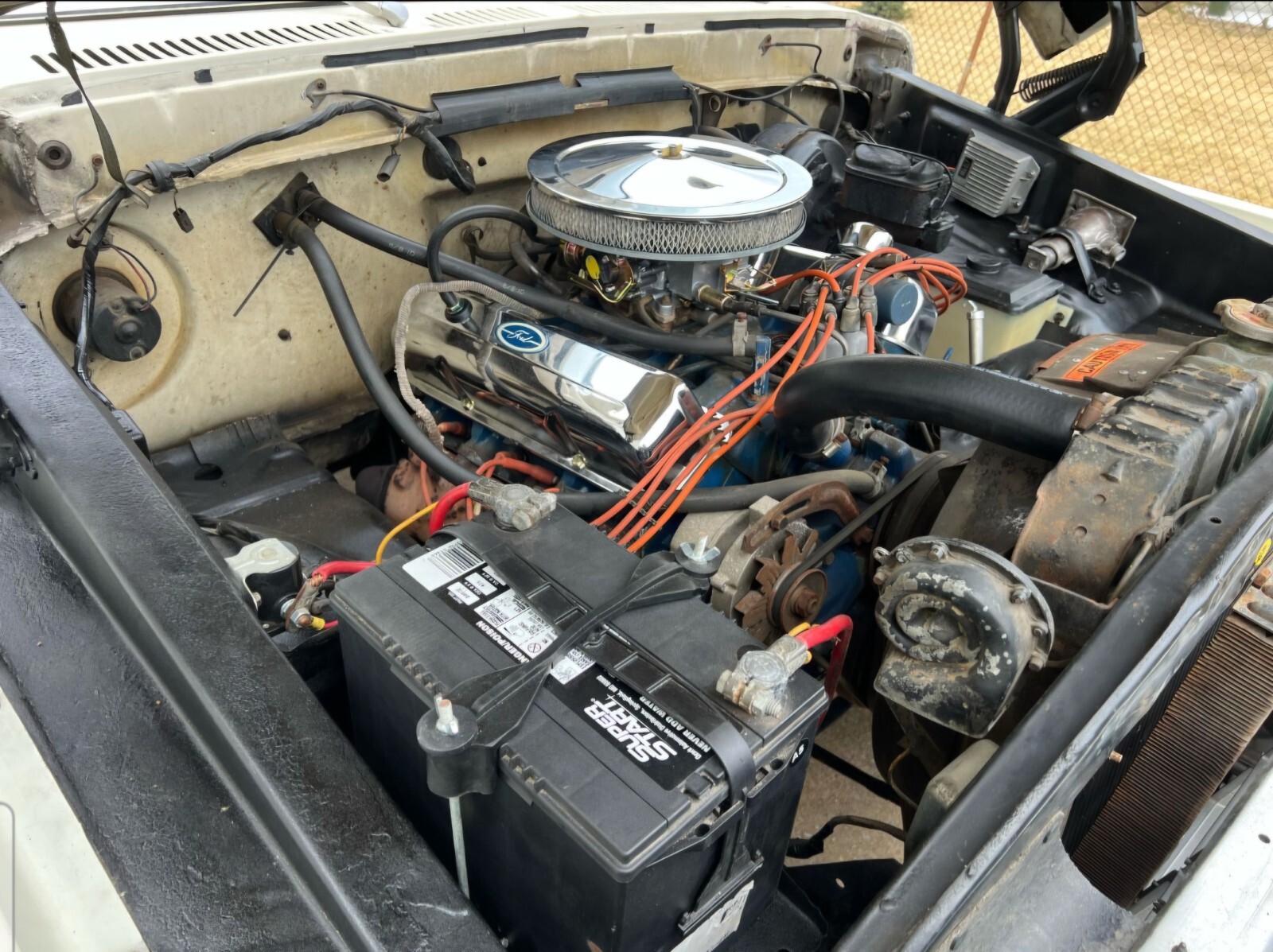Ford-F-250-1976-24