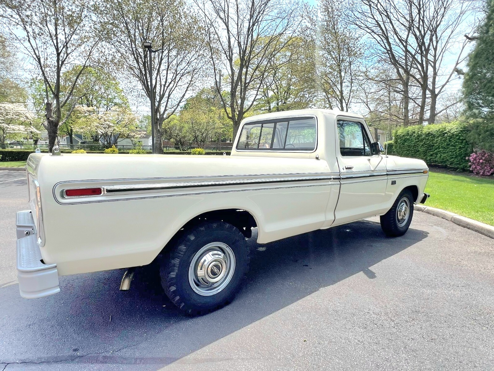 Ford-F-250-1976-5