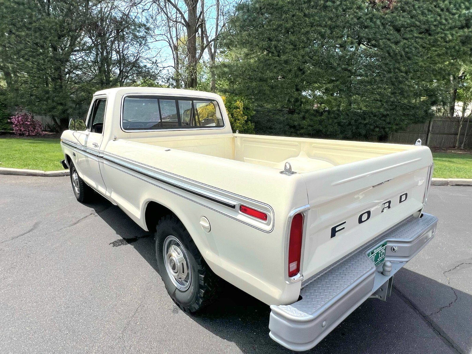Ford-F-250-1976-6