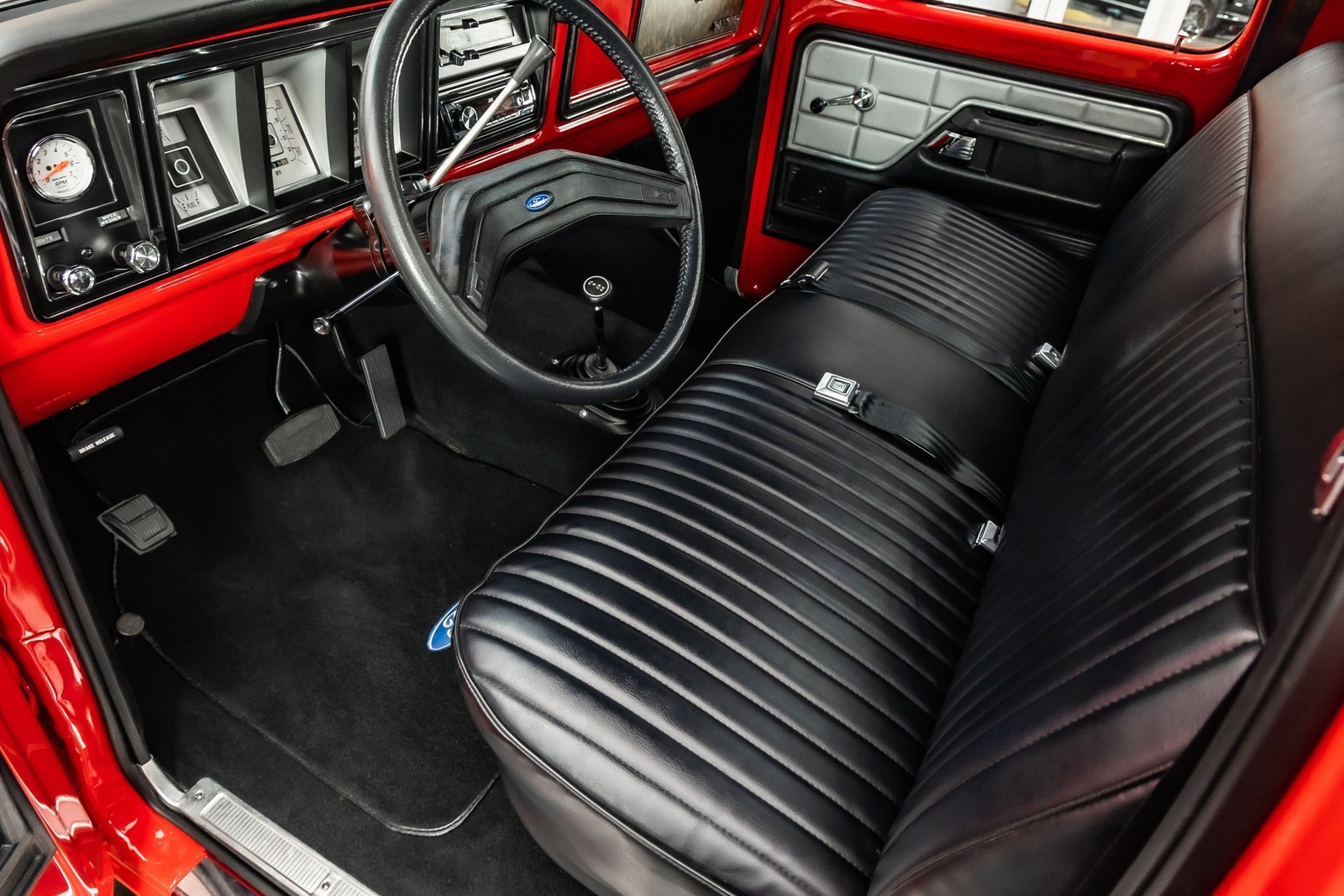 Ford-F-250-1978-Pickup-Truck-2
