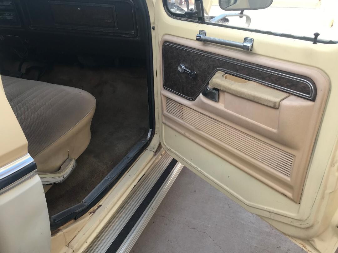Ford-F-250-1979-5